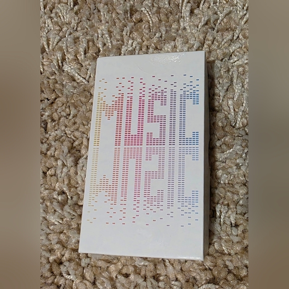 Colorful Music Box - Picture 1 of 6